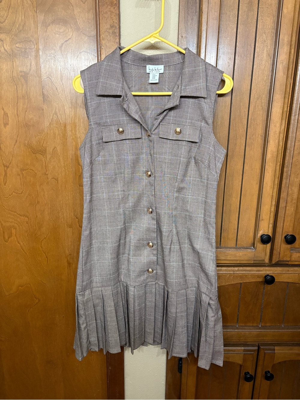 Nicole Miller Taupe Plaid Sleeveless Button Dress